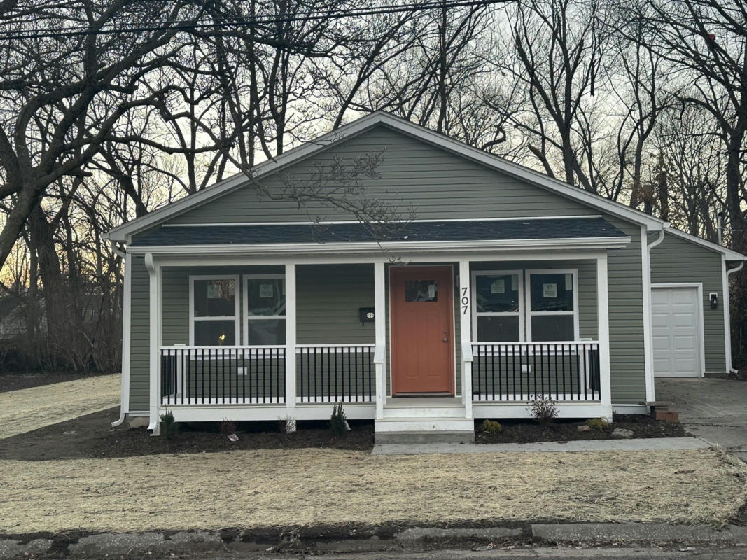 707 BANKS AVE, COLUMBIA, MO 65203 Single Family Residence For Sale, MLS#  418111
