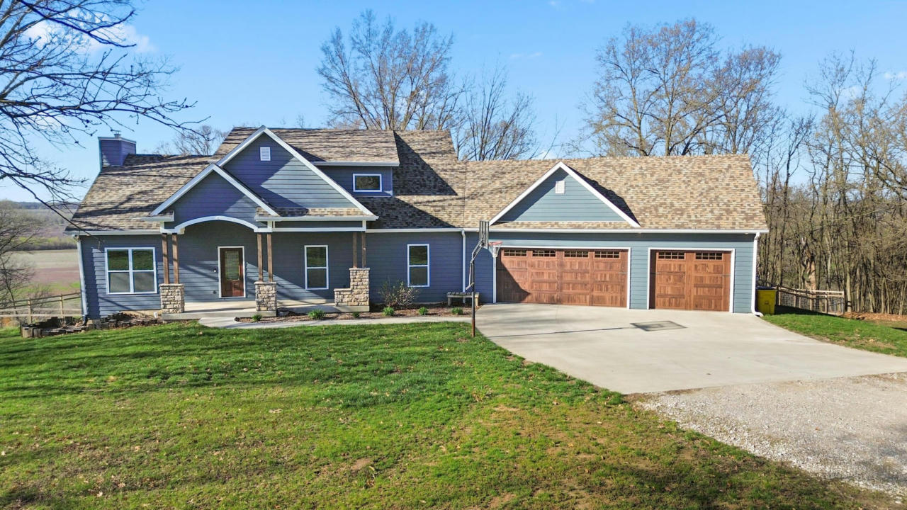 280 COUNTY ROAD 437, NEW FRANKLIN, MO 65274, photo 1 of 59