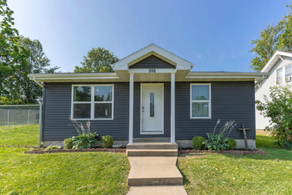 916 W REED ST, MOBERLY, MO 65270 - Image 1